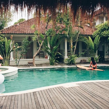 Endless Summer Surf Camp Kuta Kuta  Luaran gambar
