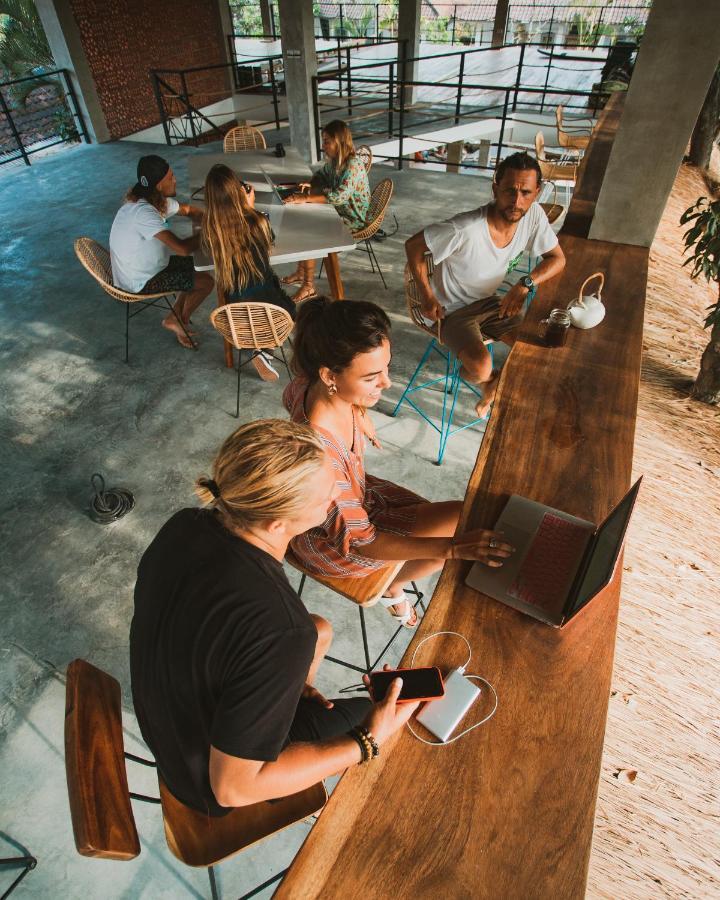 Endless Summer Surf Camp Kuta Kuta  Luaran gambar