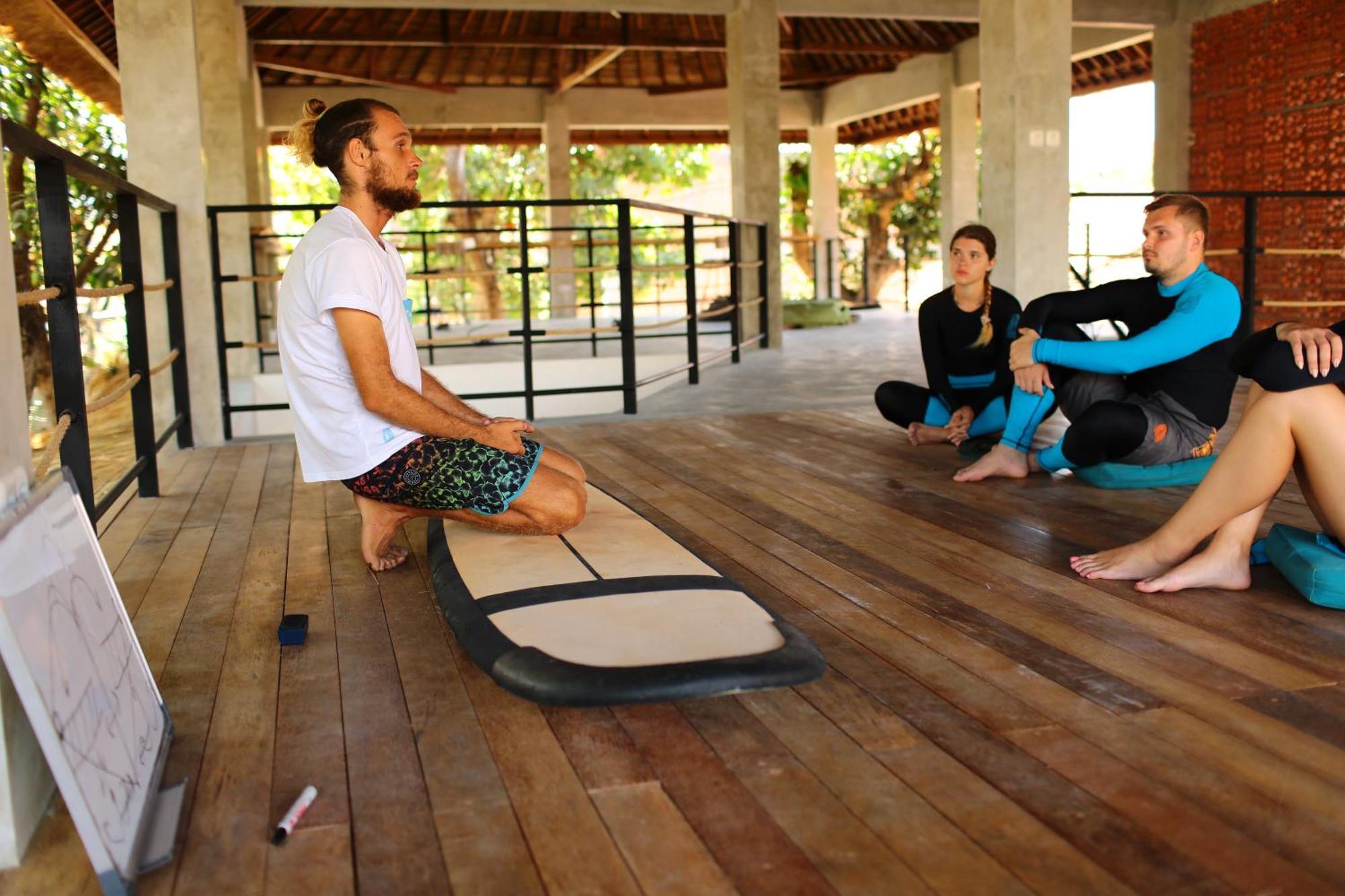 Endless Summer Surf Camp Kuta Kuta  Luaran gambar